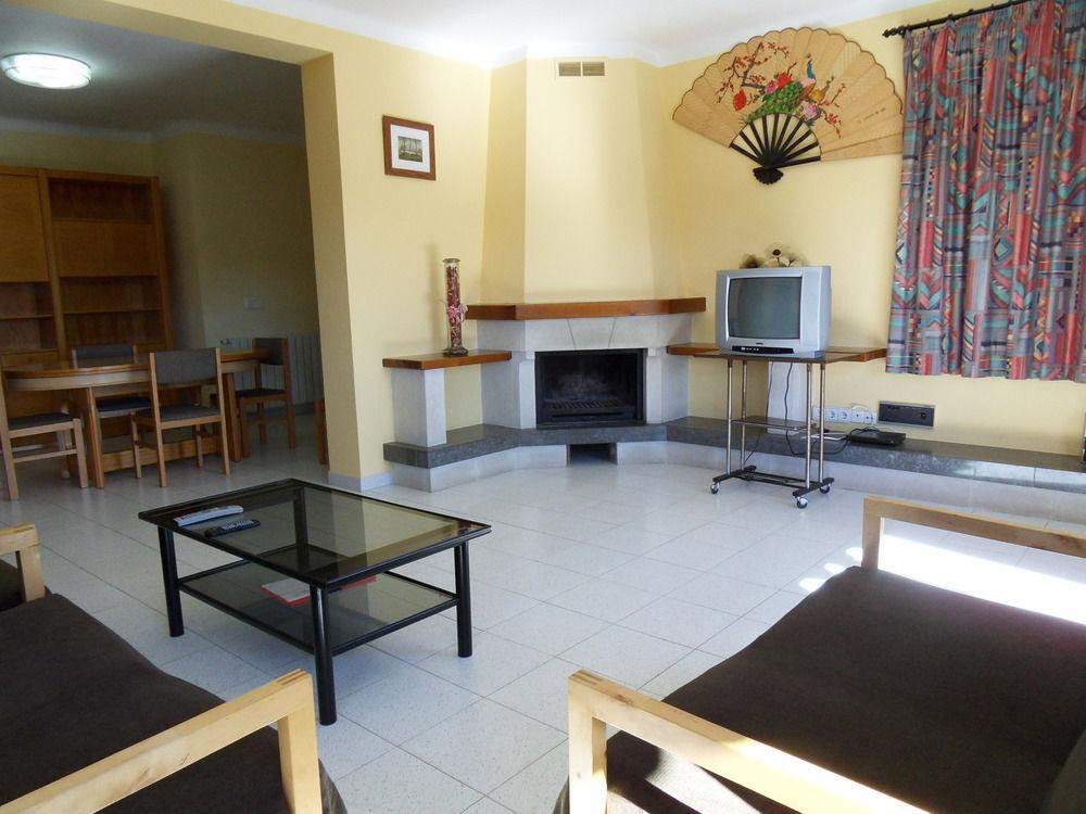 Els Masos D'en Coll Country house *